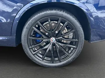 BMW X5 xDrive 40d    M-Sport SkyLounge TV  Laser AHK
