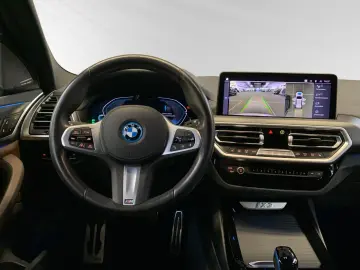 BMW iX3 Impressive Harman Kardon Head-Up