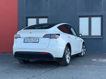 TESLA Model Y Long Range Dual AWD   Garantie von Tesla