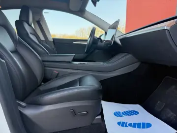 TESLA Model Y Long Range Dual AWD   Garantie von Tesla