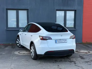 TESLA Model Y   Long Range AWD   NEU TüV    SOH 93%