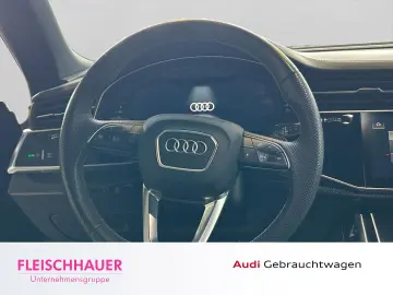 AUDI SQ8 4.0 quattro competition plus DSG PANO MEMORY