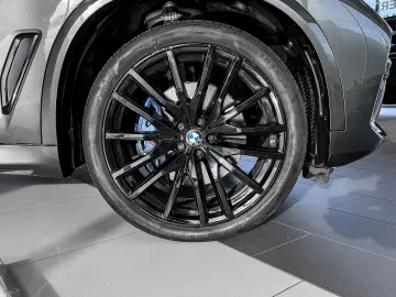 BMW X5 xDrive40i M SPORTPAKET AHK ACC HUD STANDHEIZU