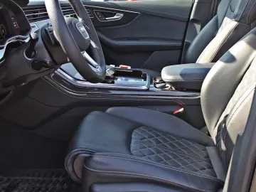 AUDI SQ7 4.0 TFSI quattro ABT (Standhzg 360  AHK ACC)