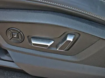 AUDI SQ7 4.0 TFSI quattro ABT (Standhzg 360  AHK ACC)