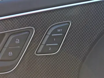 AUDI SQ7 4.0 TFSI quattro ABT (Standhzg 360  AHK ACC)