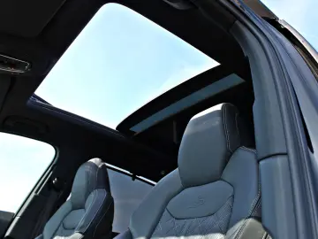 AUDI SQ7 4.0 TFSI quattro ABT (Standhzg 360  AHK ACC)