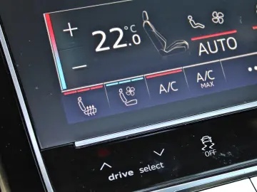 AUDI SQ7 4.0 TFSI quattro ABT (Standhzg 360  AHK ACC)