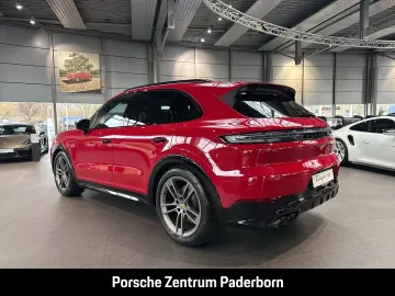 PORSCHE Cayenne GTS