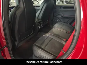 PORSCHE Cayenne GTS