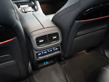 MERCEDES-BENZ GLE 450d 4M AMG 7-SEATS AUX.HEAT TOW