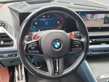 BMW XM HUD Soft-Close Bowers&Wilkins 360 23