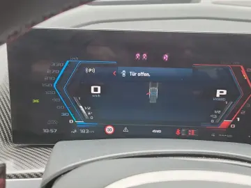 BMW XM HUD Soft-Close Bowers&Wilkins 360 23