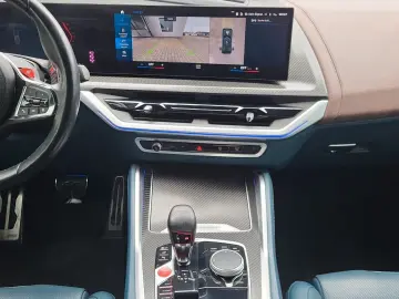 BMW XM HUD Soft-Close Bowers&Wilkins 360 23