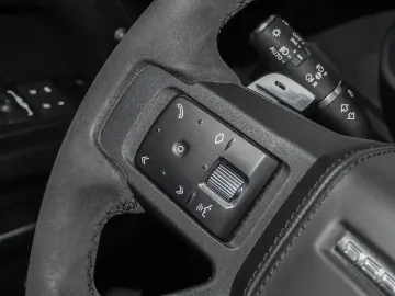 LAND ROVER Defender 90 V8 P525 Carpathian Edition HUD Luftf