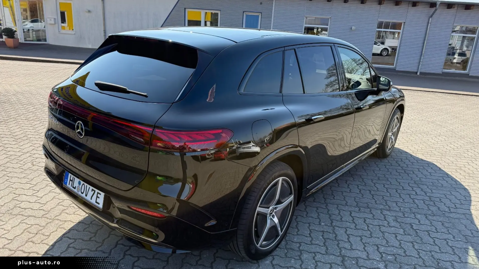 MERCEDES-BENZ EQS SUV 450  AMG Hyperscreen  Massage &hellip;