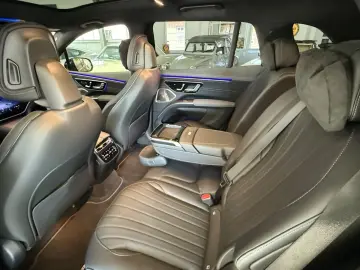 MERCEDES-BENZ EQS SUV 450  AMG Hyperscreen  Massage &hellip;