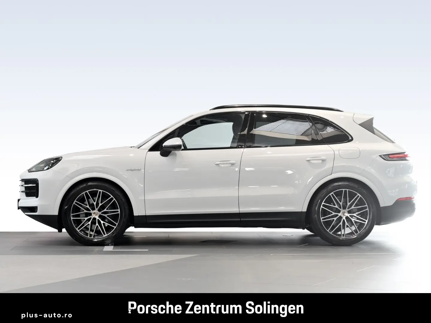 PORSCHE Cayenne E-Hybrid LUFT PANO HEADUP Hinterachslenk