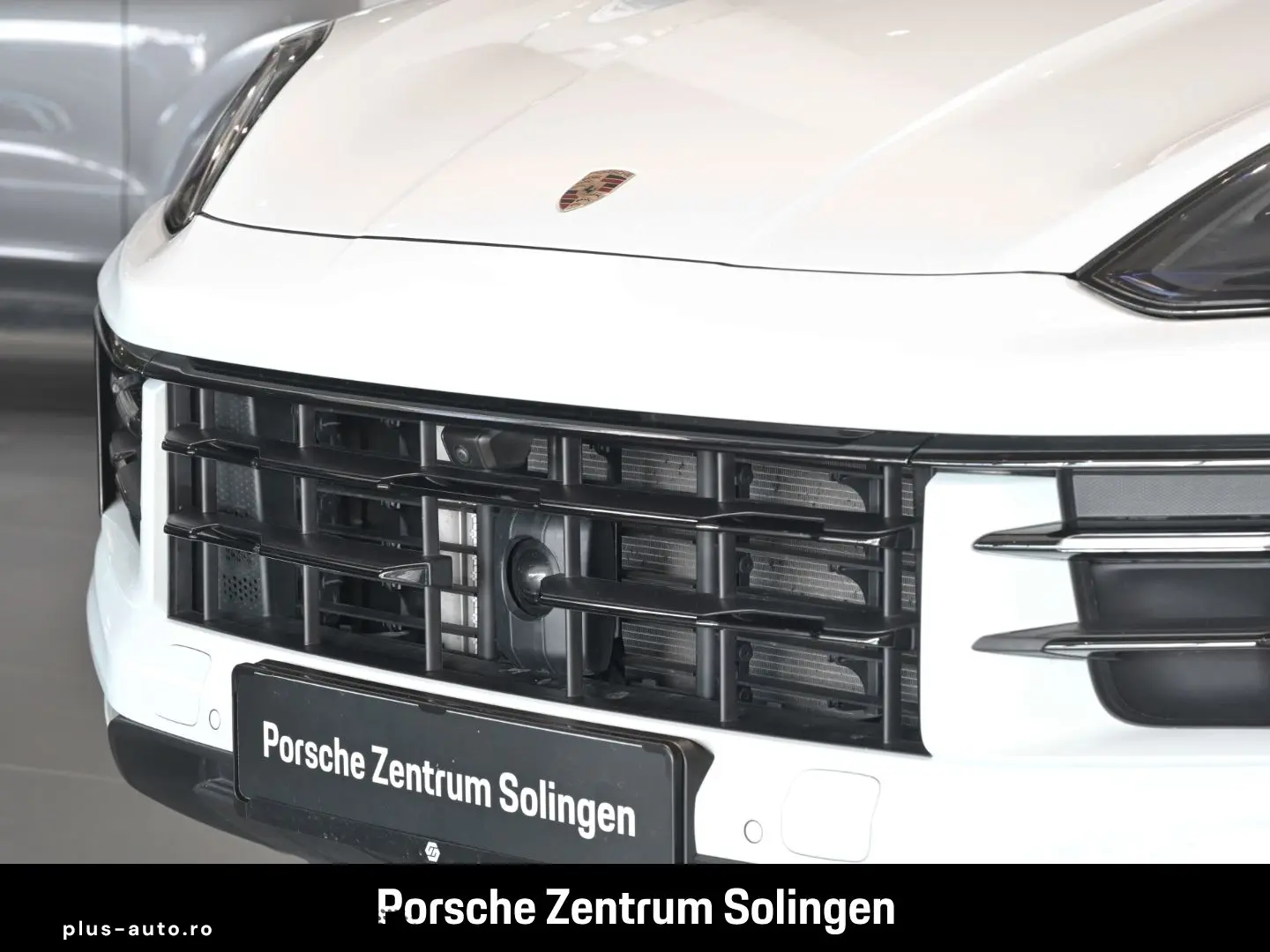 PORSCHE Cayenne E-Hybrid LUFT PANO HEADUP Hinterachslenk