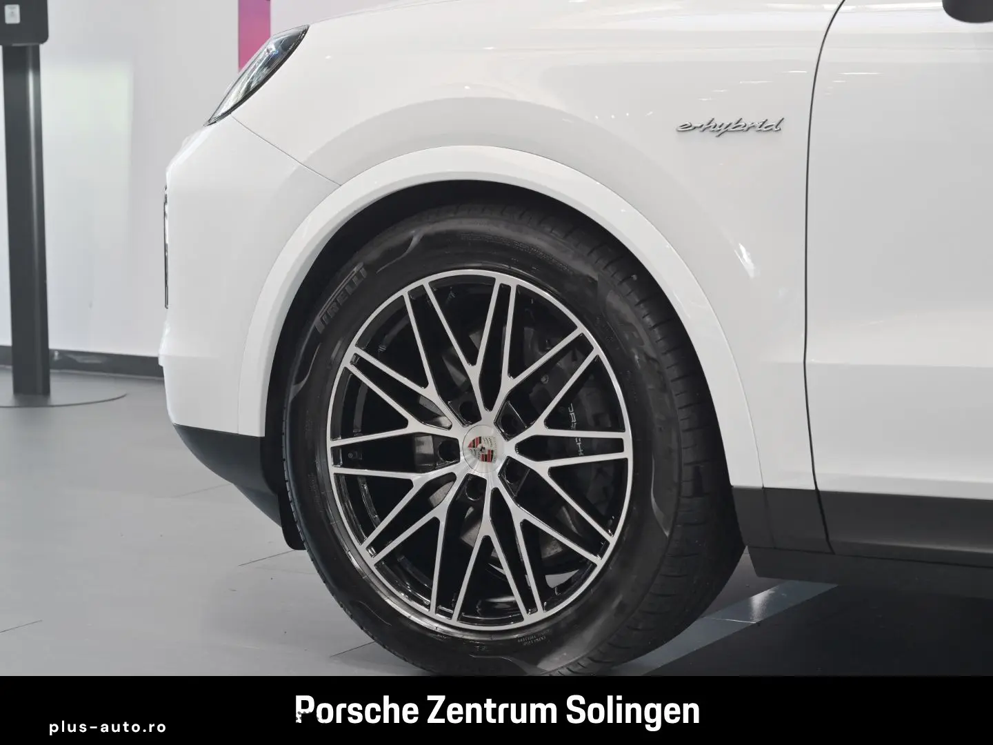 PORSCHE Cayenne E-Hybrid LUFT PANO HEADUP Hinterachslenk