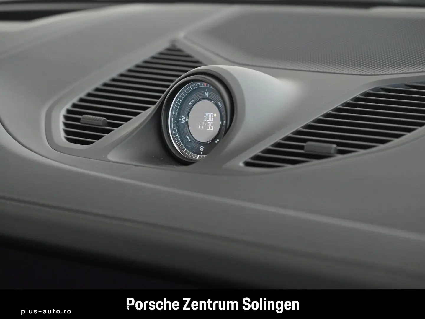 PORSCHE Cayenne E-Hybrid LUFT PANO HEADUP Hinterachslenk