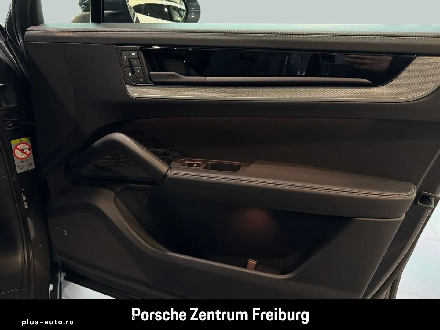 PORSCHE Cayenne E-Hybrid InnoDrive Head-Up Luftfederung