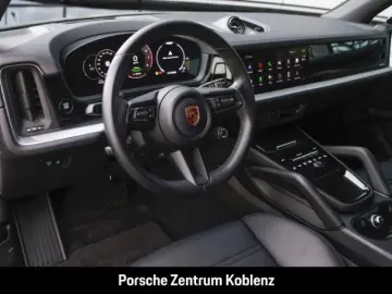 PORSCHE Cayenne E-Hybrid