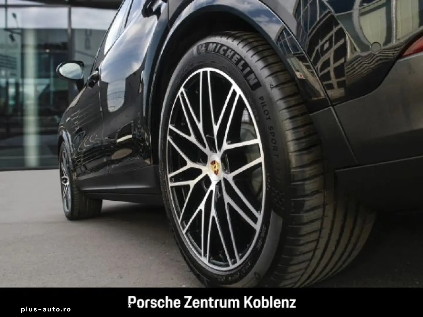 PORSCHE Cayenne E-Hybrid