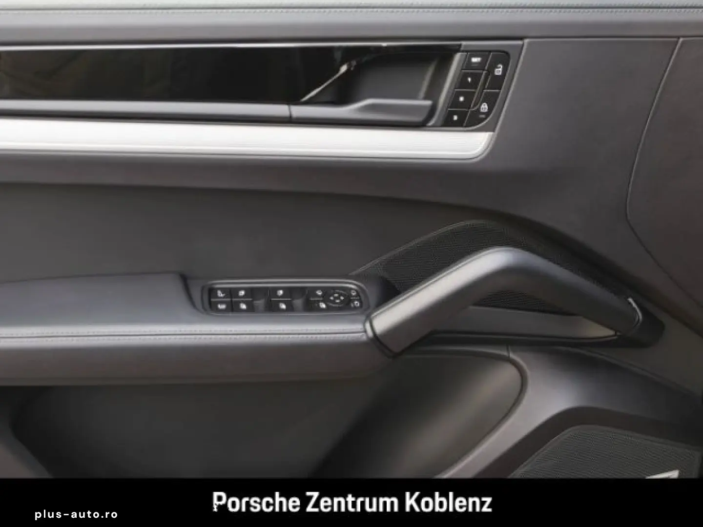 PORSCHE Cayenne E-Hybrid