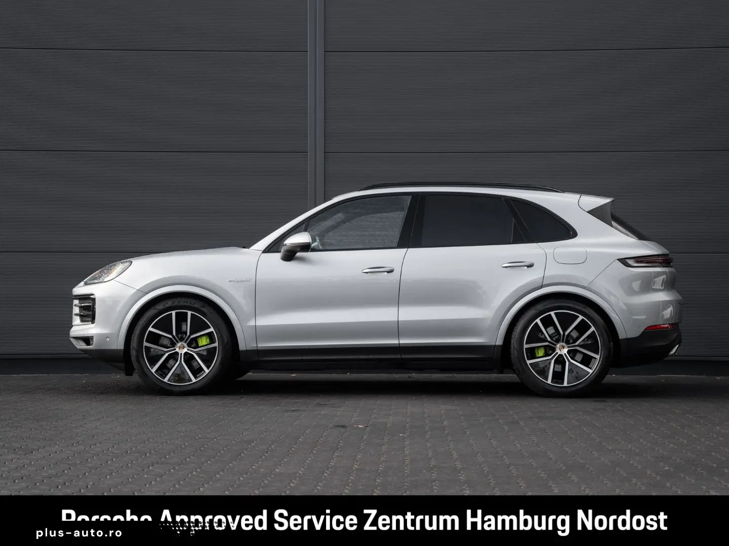 PORSCHE Cayenne E-Hybrid Panorama BOSE Head-Up PASM