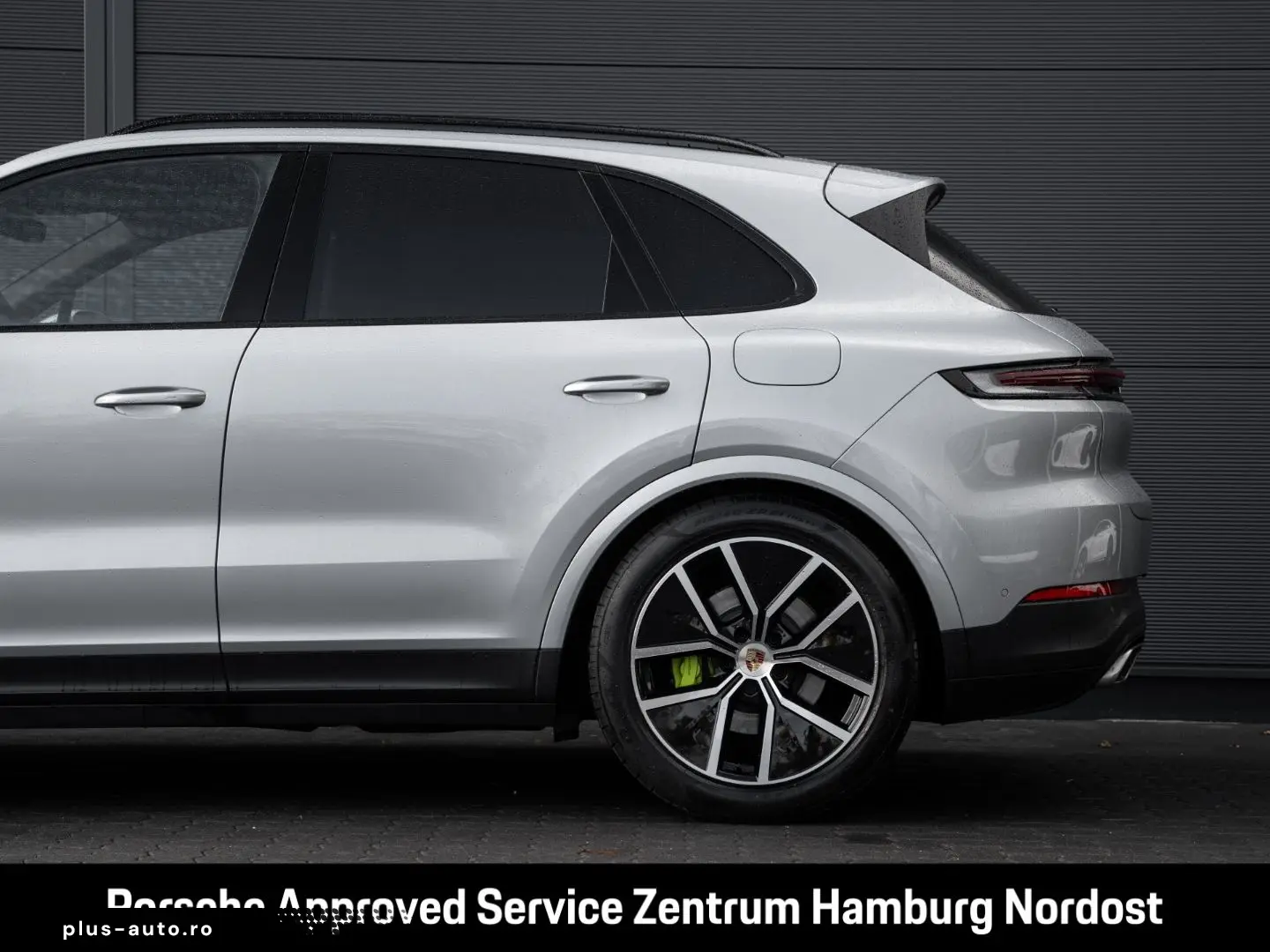 PORSCHE Cayenne E-Hybrid Panorama BOSE Head-Up PASM