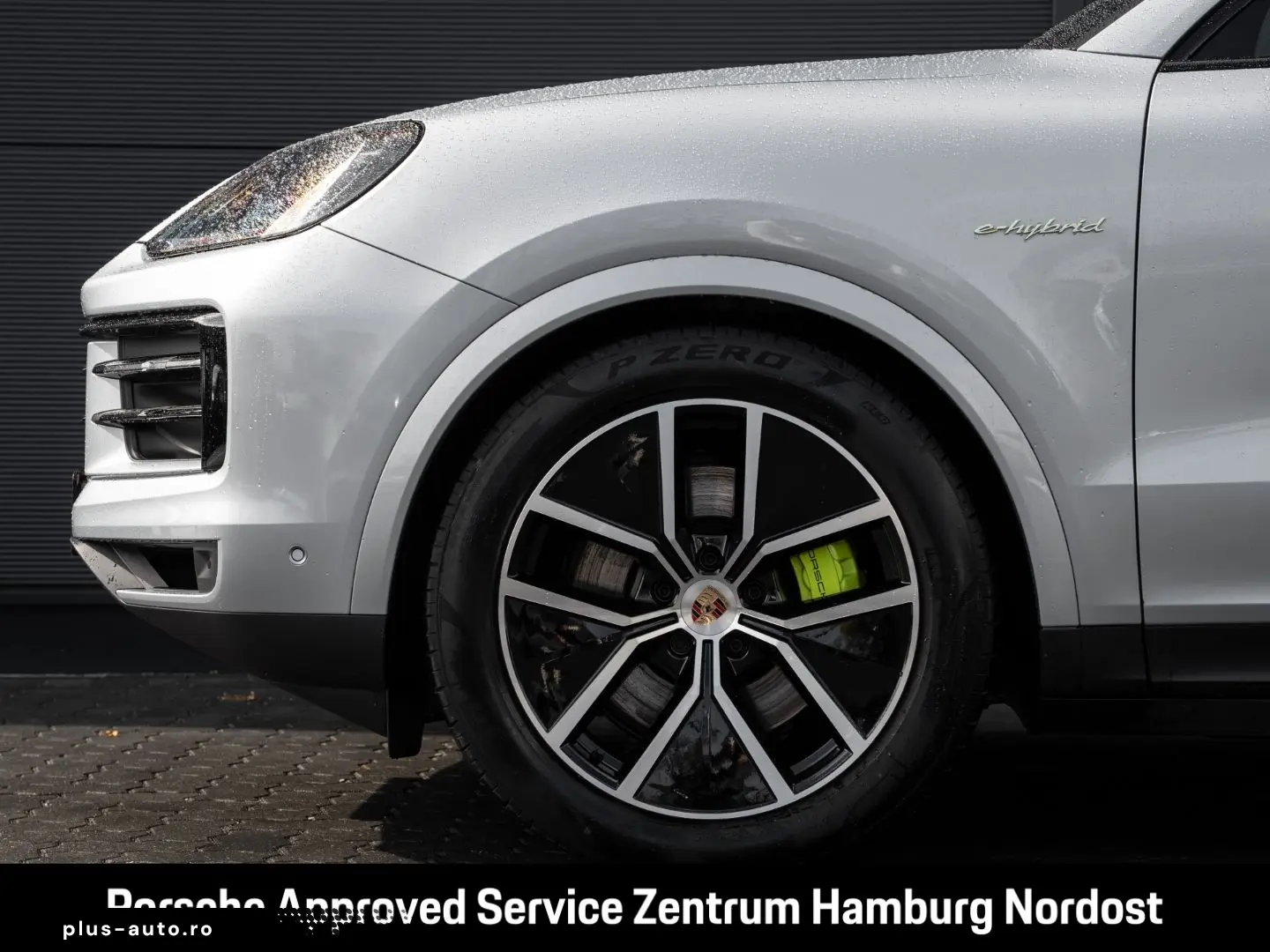 PORSCHE Cayenne E-Hybrid Panorama BOSE Head-Up PASM