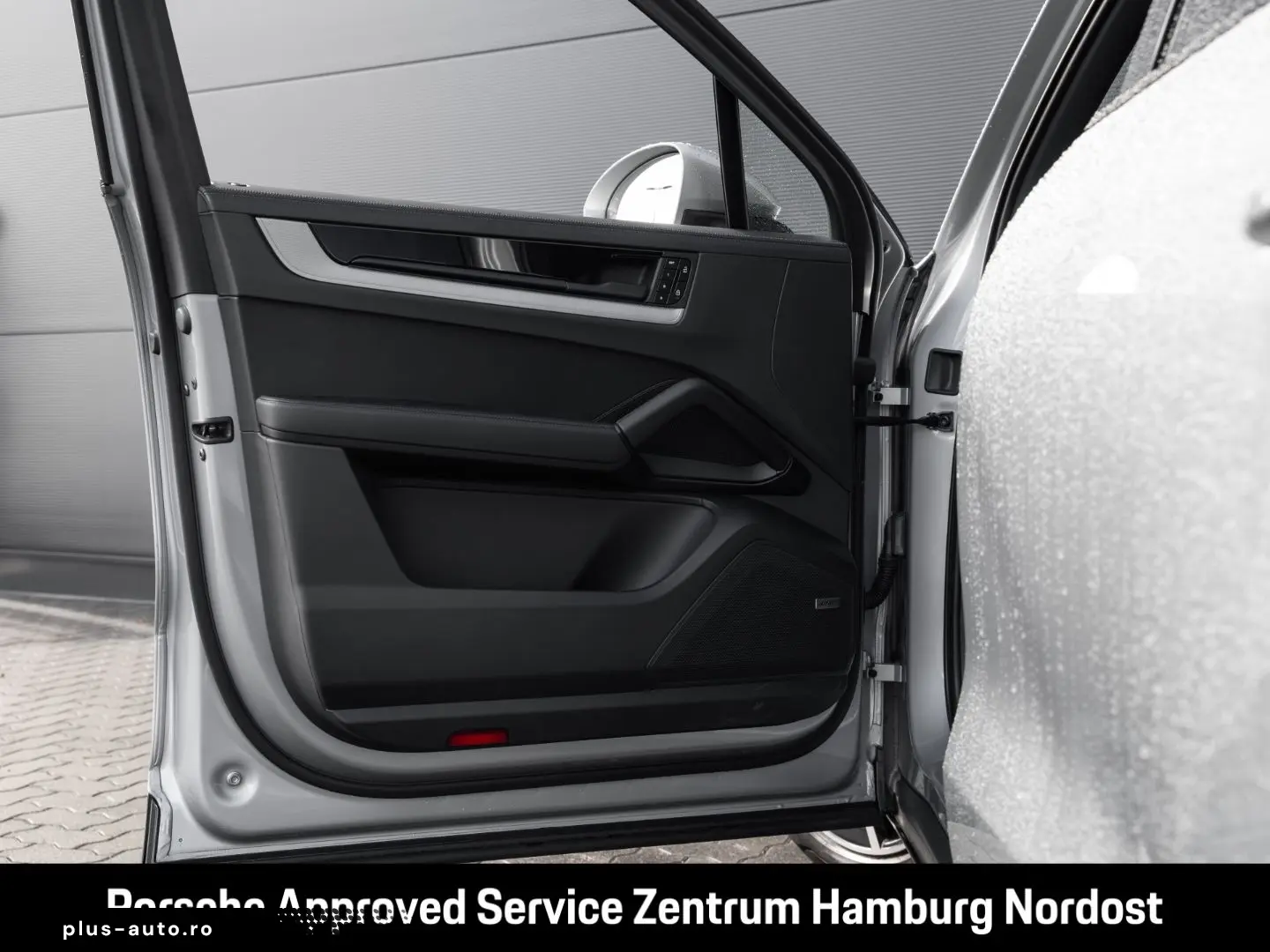 PORSCHE Cayenne E-Hybrid Panorama BOSE Head-Up PASM