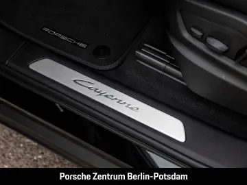 PORSCHE Cayenne E-Hybrid BOSE LED-Matrix Surround View