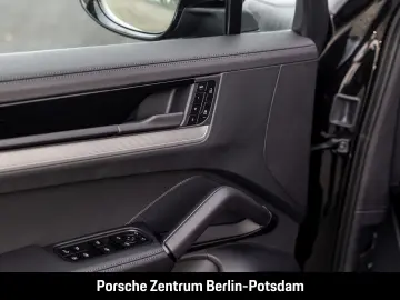 PORSCHE Cayenne E-Hybrid BOSE LED-Matrix Surround View