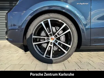 PORSCHE Cayenne E-Hybrid BOSE Luftfederung InnoDrive