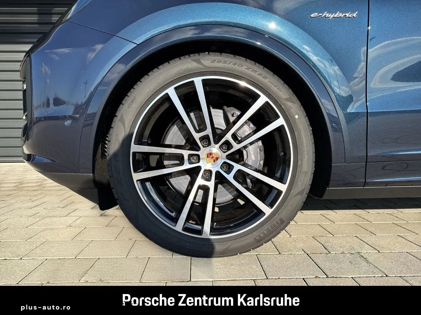 PORSCHE Cayenne E-Hybrid BOSE Luftfederung InnoDrive