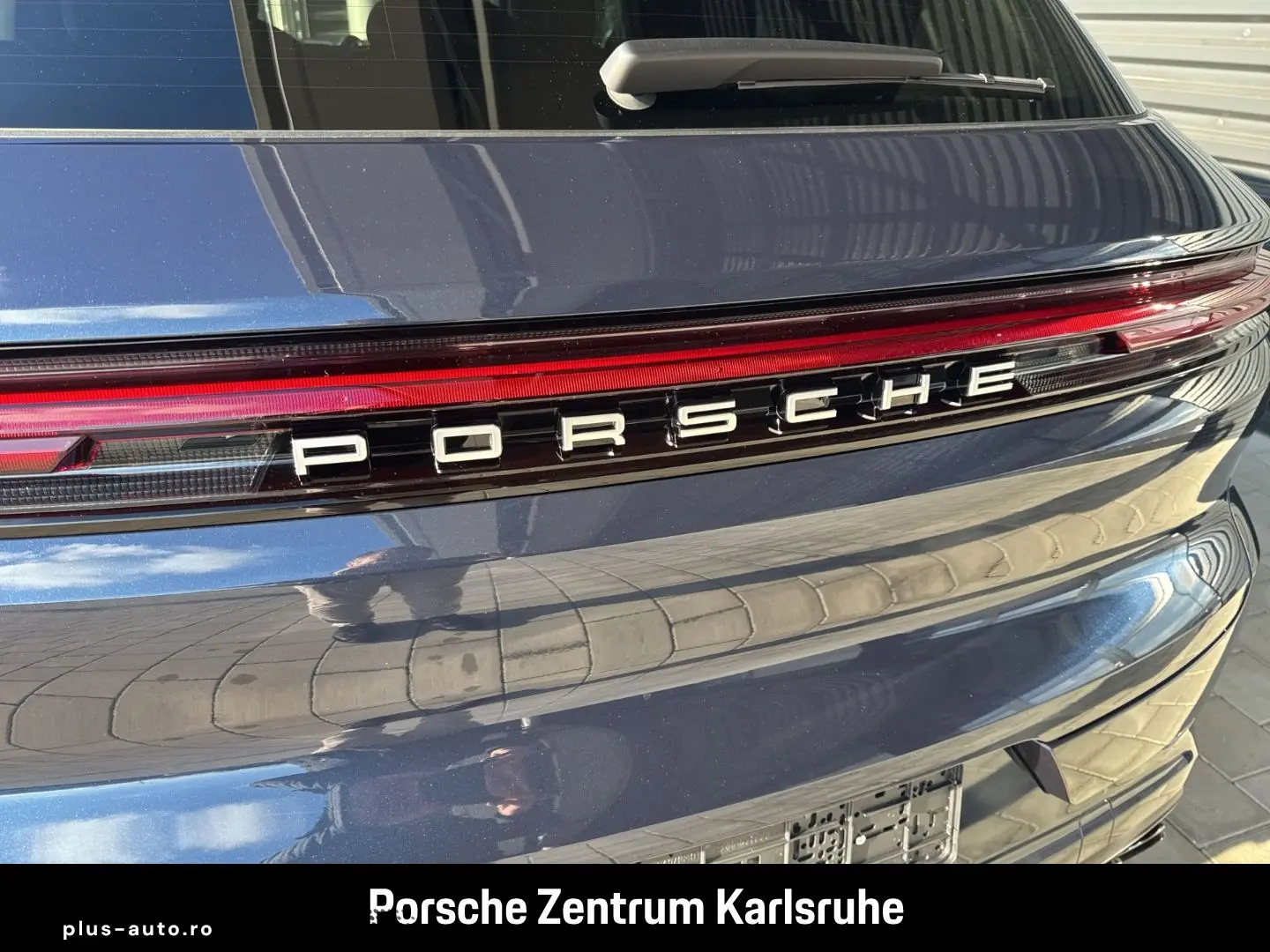 PORSCHE Cayenne E-Hybrid BOSE Luftfederung InnoDrive
