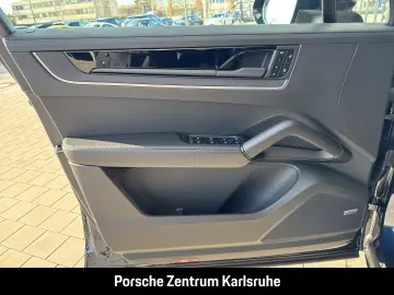 PORSCHE Cayenne E-Hybrid BOSE Luftfederung InnoDrive