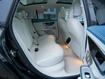 MERCEDES-BENZ EQE EQE 500 Edition 1 4Matic