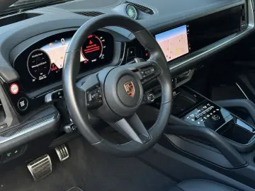 PORSCHE Cayenne S E-Hybrid Coupé Burmester SHZ V H Sitzb