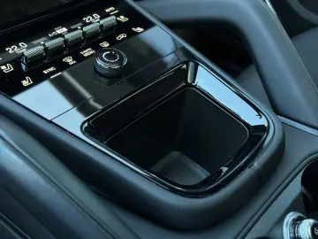 PORSCHE Cayenne S E-Hybrid Coupé Burmester SHZ V H Sitzb