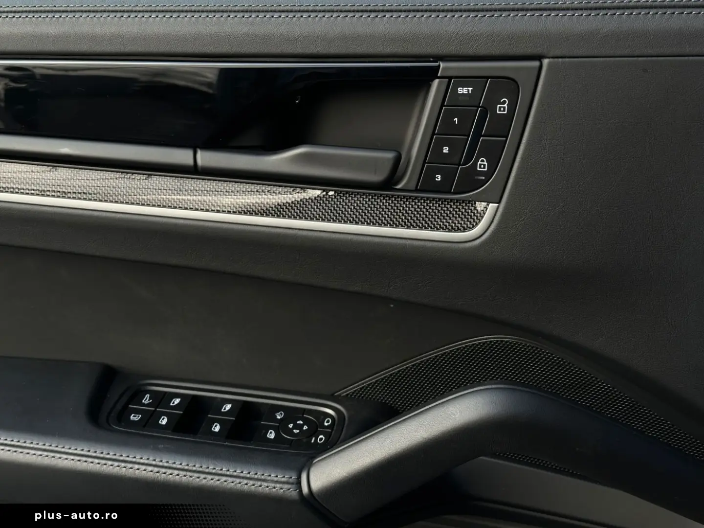 PORSCHE Cayenne S E-Hybrid Coupé Burmester SHZ V H Sitzb