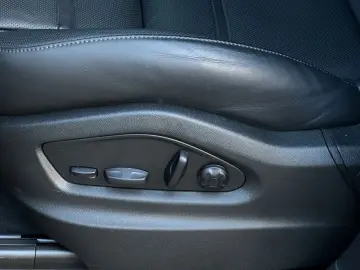 PORSCHE Cayenne S E-Hybrid Coupé Burmester SHZ V H Sitzb