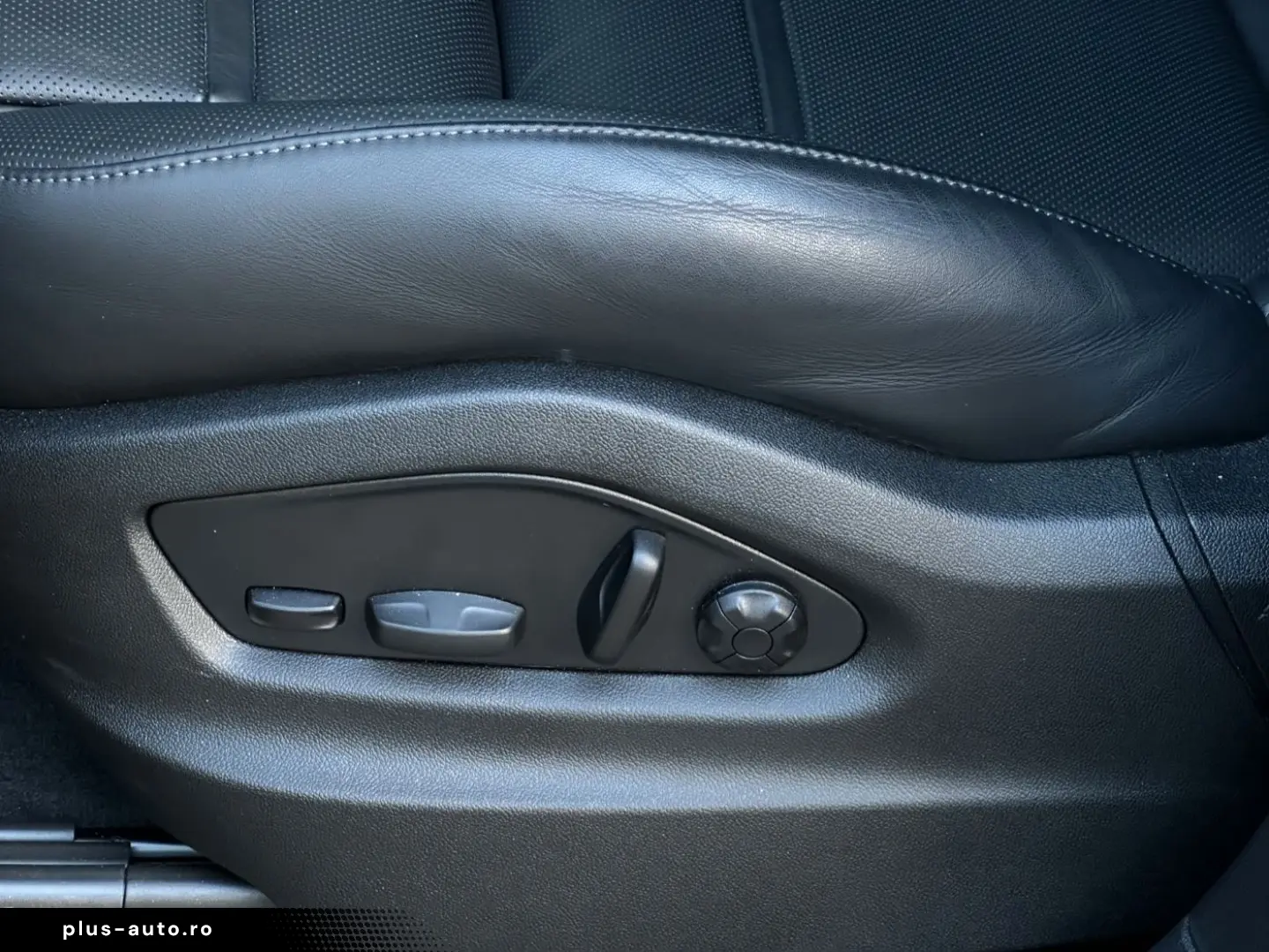 PORSCHE Cayenne S E-Hybrid Coupé Burmester SHZ V H Sitzb