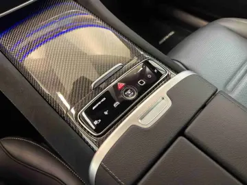 MERCEDES-BENZ EQE 53 AMG 4M