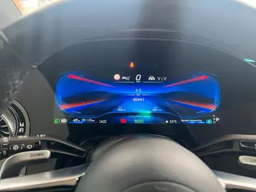 MERCEDES-BENZ EQE 43 AMG 4M SUV