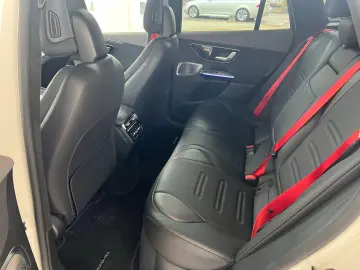 MERCEDES-BENZ EQE 43 AMG 4M SUV