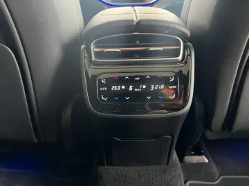 MERCEDES-BENZ EQE 43 AMG 4M SUV