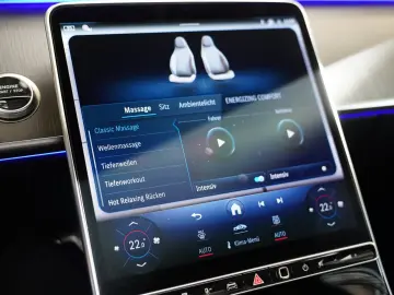 MERCEDES-BENZ S 63 AMG E Performance